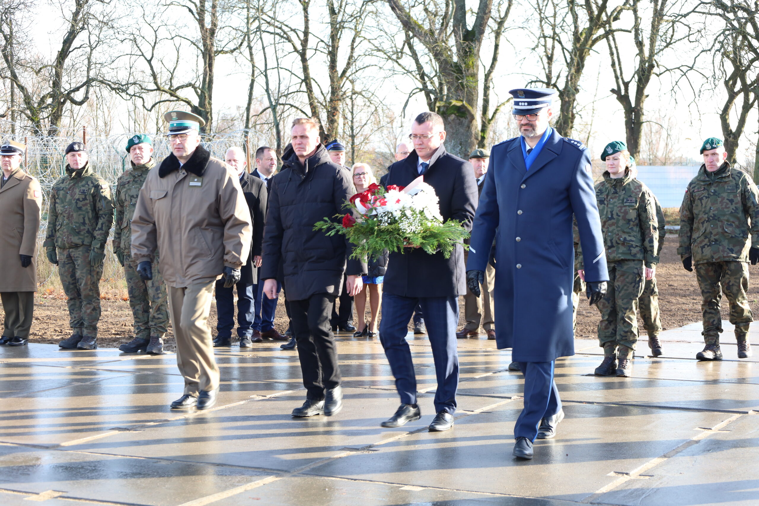 Obchody pierwszej rocznicy funkcjonowania jednostki Batalionu Zmotoryzowanego w Wojewodzinie